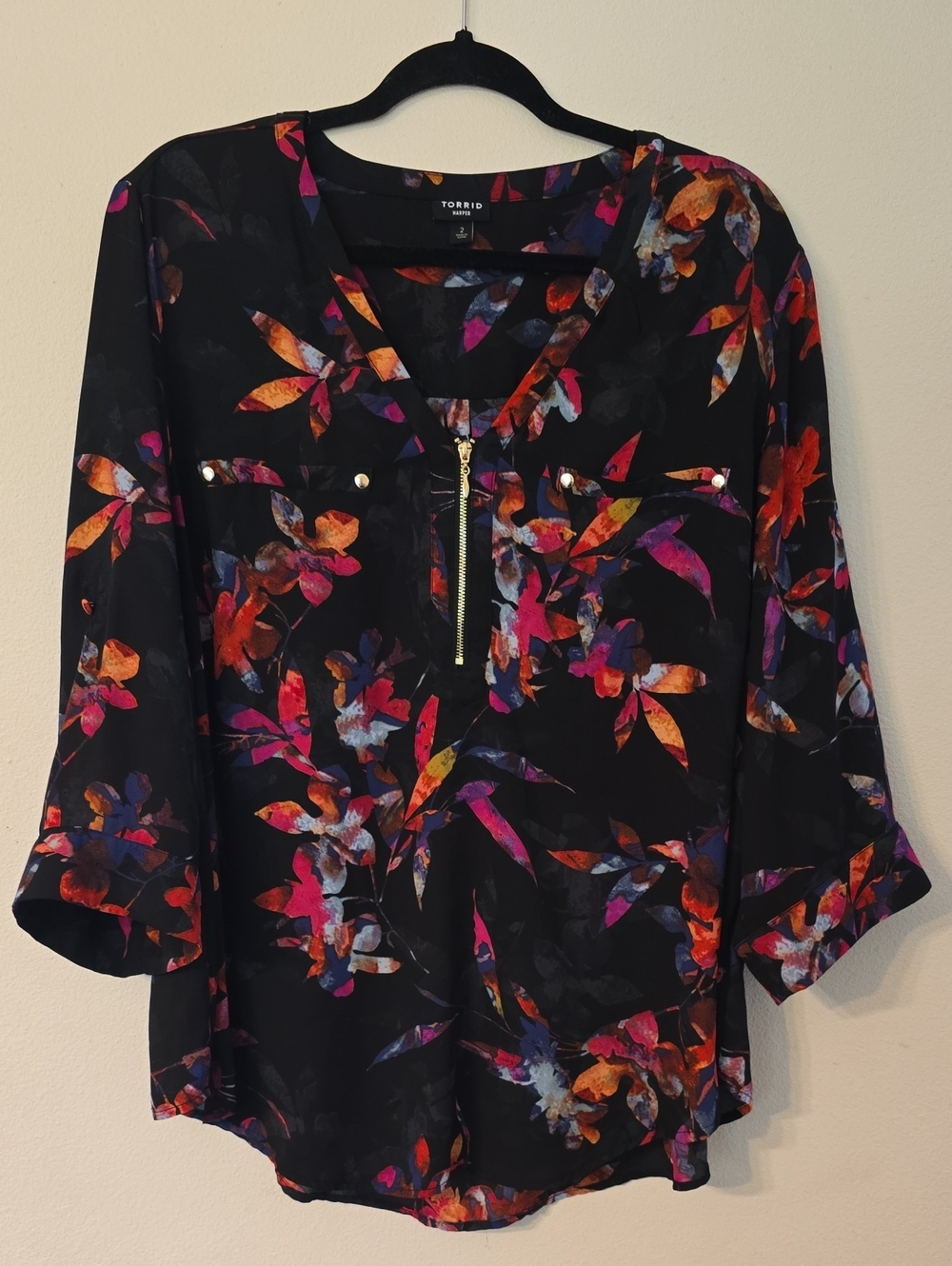 torrid Black Floral Zip-Pocket Blouse